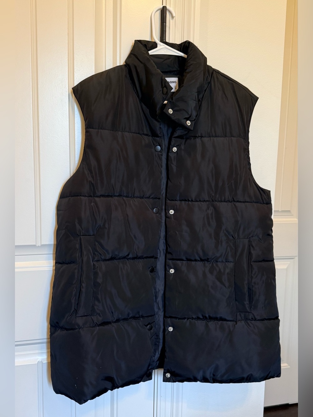 Ci Sono Black Puffer Vest with Snap Front
